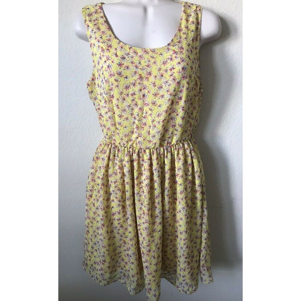 Moon Yellow Floral Scoop Neck Sleeveless Lined Elastic Waist Dress Size S